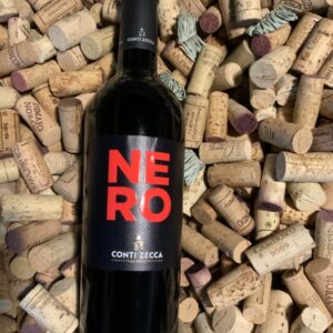 Nero conti zecca salento igt 2014